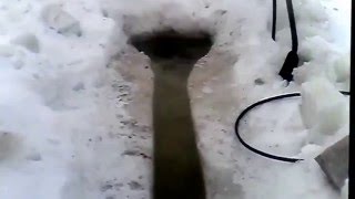 как мы рыбачим на деревенском озере