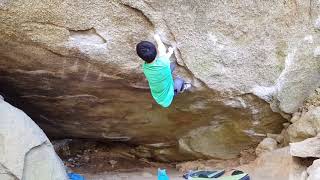 大和, [三段] - Yamato (V10, 7C+) (g) 豊田 ボルダ