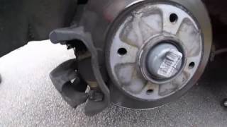 How to replace brake pads Peugeot 207/Как заменить тормозные колодки Peugeot  207