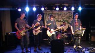 Verkstadsrock "The Menaces"  från Delsbo på Verkstäderna Söderhamn  25 november 2011
