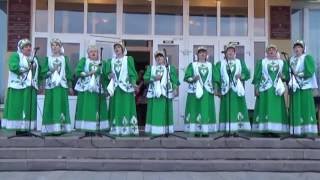 Слушать песню Деревенька моя деревянная дальняя онлайн бесплатно