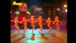 Un, dos, tres... - Striptease - "El erotismo"