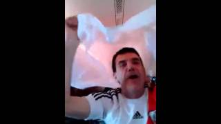 Banderazo en avion de River Japón 2015