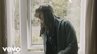 JP Cooper - Good Friend (Live) - Stripped (Vevo UK LIFT)
