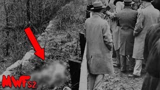 The Grimes Sisters Part 2 - Murder With Friends