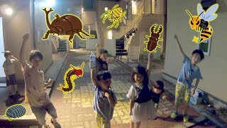 夏の虫取り！真夜中にカブトムシやクワガタのおもちゃを大量ゲット！昆虫採集 ゲーム 開封 ロボットチャンネル