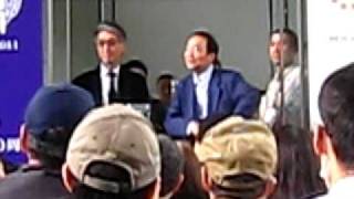 小出裕章氏　講演直前 満席で会場に入れなかった聴衆に語りかける
