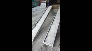 Аппарели трапы сходни рампы для  съезда / заезда на прицеп полуприцеп трал