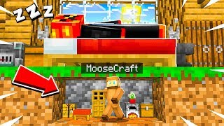 I BUILT A TINY UNDERGROUND BASE INSIDE MY FRIENDS HOUSE in MINECRAFT!