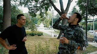 Сожрал банку личинок. Деньги решают все.