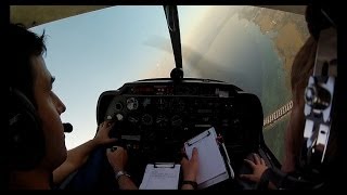 Yverdon aérodrome LSGY - virages à 60° d'inclinaison et décrochage en virage