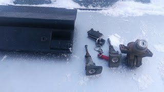 Как снять личинки замков дверей и багажника Mercedes 190 w201