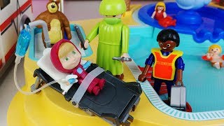 Masha and Bear pool Accident and baby doll doctor hospital toys play 마샤와 곰 수영장 사고 의사 병원놀이 아기인형 장난감놀이