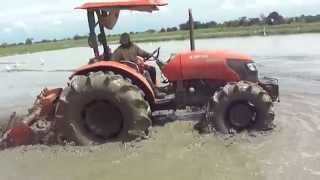 Máy cày Kubota M9540