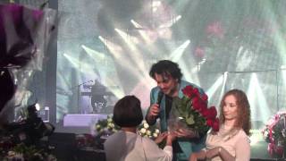 12 Филипп Киркоров Хайфа 28.04.2011 Выход в зал