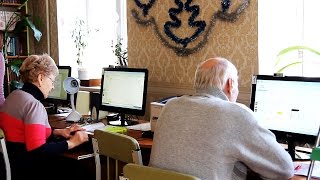 В Харькове проходят бесплатные компьютерные курсы для пенсионеров