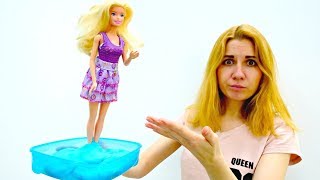 Барби застряла в бетоне. Играем в куклы. Мультики для девочек