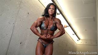 Patricia Gosselin perfect muscle girl