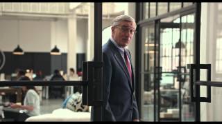 Трейлер #2 фильма «Стажёр» (The Intern, 2015) с русскими субтитрами