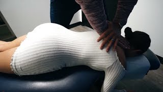 طبيب طقطقة العظام طقطقة الظهر و فرقعة المفاصل