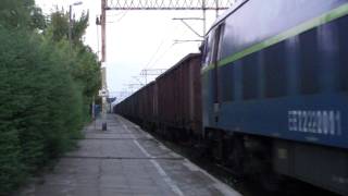 (PKP Cargo) ET22-2001 z Eaosami rp1