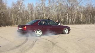 BMW E34 DRIFT. БМВ Е34 ДРИФТ. BURNOUT BMW. БЕРНАУТ Е34. M50B25. М50Б25.