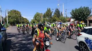Paso de ciclistas en Sagan Fondo San Juan Argentina 30-01-2020