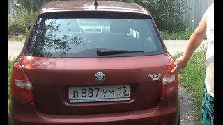 Замена лампочки задних габаритов Skoda Fabia 2