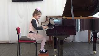И. Беркович Этюд C-dur Исполняет Трофименко Миранда,6 лет,1 класс(г.Феодосия,ДМШ №2)