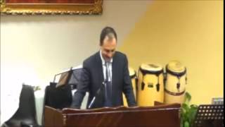 Predicatore Gennaro Chiocca Giudici 13:1 v8   il Suo nome è Meraviglioso