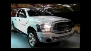 Spyder Auto Installation: 2006-08 Dodge Ram 1500 CCFL LED Halo Projector Headlights