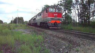 Отправление тепловоза 2ТЭ116У-0206 с грузовым поездом