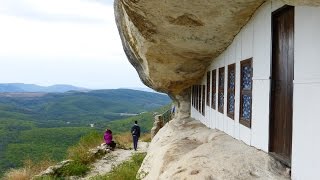 Крым,Мангуп-Кале.Мангупский Свято-Благовещенский пещерный мужской монастырь 11 октября 2015 г.
