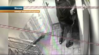 Нападение бандитов с ножами на подростков в лифте попало на видео