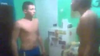 Жесточайшая драка в общаге!!