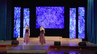 Бойко Мария , Троцак Евгения - "Очі волошкові" (слова Ларисы Гараган)
