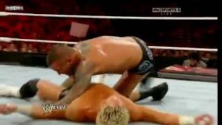 WWE RAW 8/29/11 Randy Orton vs Dolph Ziggler (Champion vs Champion)