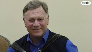 Пой гармонь, звени душа, песня русская слышна! Над рекою туман!