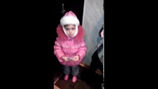 Дочь просит у меня денег)