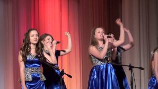 Подари улыбку миру - детский вокальный ансамбль "GolDem kids"/Голос мрій-2015