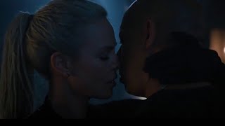 Dom & Cipher Hot Kiss Scene (HD) - Fast And Furious 8