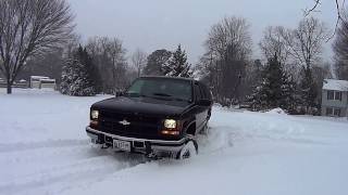 My Cummins Diesel Suburban in Blizzard!!!