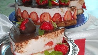 Торт с клубникой и сметанным желе. Рецепт