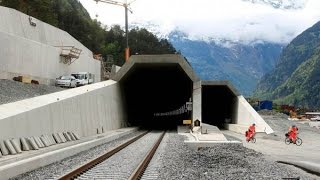 FBNC - Thụy Sĩ chạy thử nghiệm đường hầm xuyên núi Alps