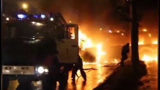 ПО ОМСКУ ЕДЕТ ГОРЯЩИЙ АВТОБУС.... THE BURNING BUS GOES