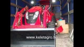 TYM 233HST hidrosztatikus hajtású homlokrakodós kistraktor eladó a Kelet-Agro-nál / compact tractor