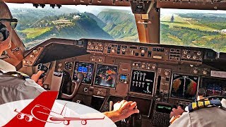 Challenging Landing QUITO - Boeing 747 Cockpit View | 4K