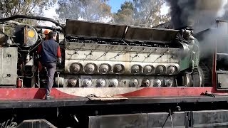 ШОКИРУЮЩАЯ ПОДБОРКА ДИЗЕЛЬНЫХ ДВИГАТЕЛЕЙ /  ПОДБОРКА запуска этих ГИГАНТОВ /запуск старого двигателя