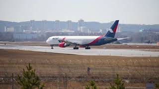 Руление и взлет. VP-BUY Azur Air Boeing 767-300