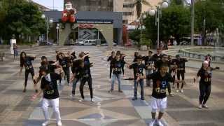 FLASHMOB que parou Bauru - Creio em Ti